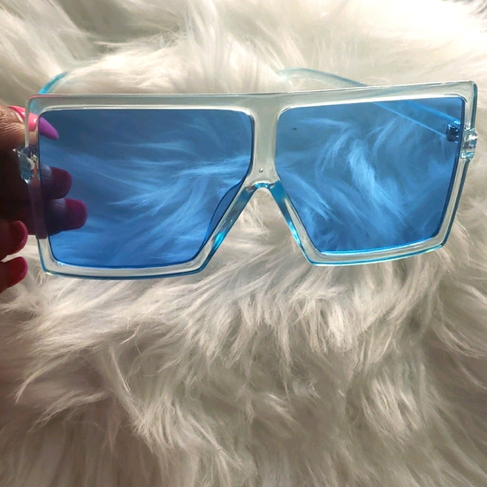 Shades 😎